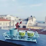 Fil * Istanbul